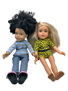 Pacchetto Bambole Designafriend Design A Friend X 2 L18" Valle del Ciad - Foto 1 di 24