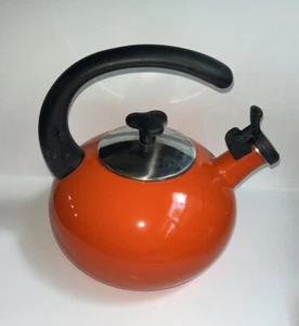 Rachael Ray Orange Emaille Pfeifen Tee Wasserkocher 1,5 Quart Groß Top Griff - Bild 1 von 3