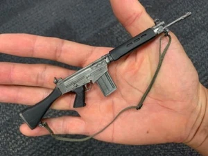 Weylen's workshop 1/6 FAL Carbine - Picture 1 of 2