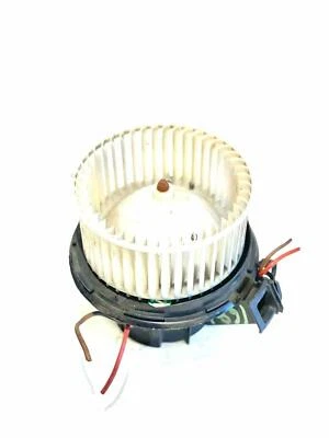 11 12 13 14 15 2014 ventilador motor mercedes-benz c250 2128200708 Foto 1 de 4
