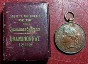 Jugendstil Marianne Championship De France Tir 1898 Medaille Selten Schachtel - Bild 1 von 3