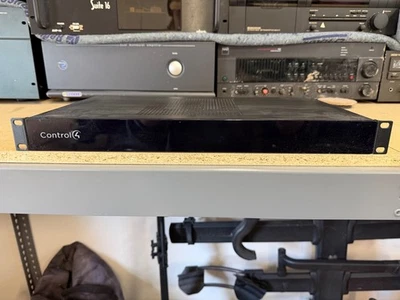 Control 4 EA-5 Entertainment and Automation Controller - Image 1 of 3