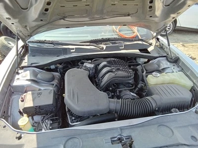 Motor de arranque usado se adapta a: Dodge Charger 2014 3,6 grado A Foto 1 de 4