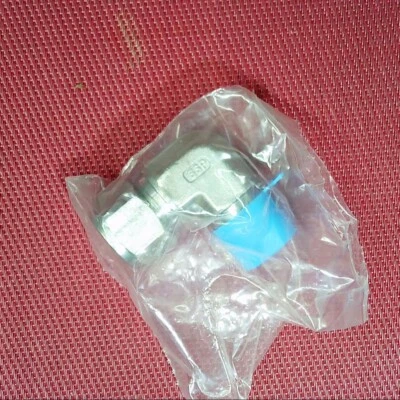 SSP Duo® 5/8 Tube OD x 1/2 NPT Male Pipe 90°ELBOW Connector 316 Stainless Steel