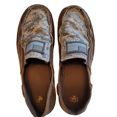 Sapato Ariat Loafer Cruiser Patrol slip on bronzeado 9 D camuflado bandeira dos EUA  - Imagem 1 de 4
