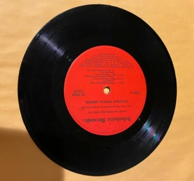 FOLKSONG FESTIVAL SAMPLER SCHOLASTIC RECORDS 7" SINGLE LP - Image 1 of 2