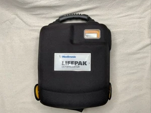 Medtronic Lifepak 1000 Defibrillator W/ Case — NO BATTERY - Picture 1 of 13