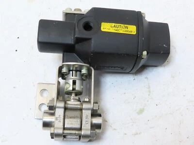 Swagelok Pneumatic Spring Return Actuator Ball Valve 1/4"NPT Whitey 131 SR - Image 1 of 4