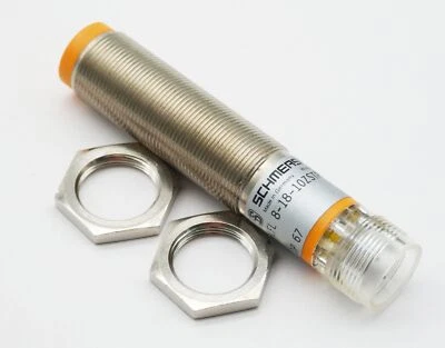 Interruptor de proximidad inductivo Schmersal IFL 8-18-10ZSTPKG 10..60VDC -sin usar- Foto 1 de 4
