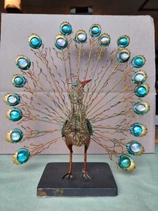 Beautiful Metal Peacock Statue Sculpture Art Home Decor Green Blue Gold - Picture 1 of 7