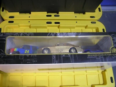 1998 Jeff Gordon #24 Dupont 1/24 Brookfield Collectors Championship Trackside - Image 1 of 4