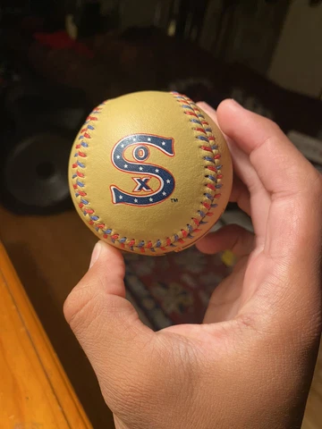 Spinneybeck Leather Chicago White Sox 1917 Champions Souvenir Baseball Ball Cover