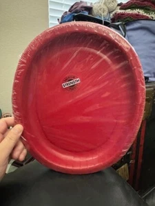 Classic Red Sturdy Style 12 Inch Oval Paper Plates 8 Pack Birthday Tableware New - Picture 1 of 2