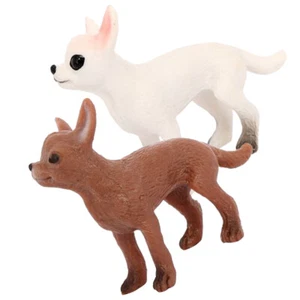2 Stück Mini Hundestatuen Chihuahua Modell spielende Hunde Figuren Mini Welpe Neu - Bild 1 von 12