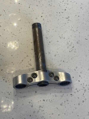 Bontrager Fork Crown 5.25" Steerer Switchblade Vintage Mountain Bike 1" Mountain - Image 1 of 4