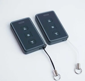 Transmisor de control remoto con obturador de rodillo puerta garaje Ellard Genesis - genuino x2 - Imagen 1 de 2