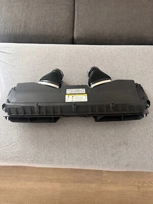 Conjunto de admisión de culata Audi RS6 - Parte #4K0133837AH Foto 1 de 2