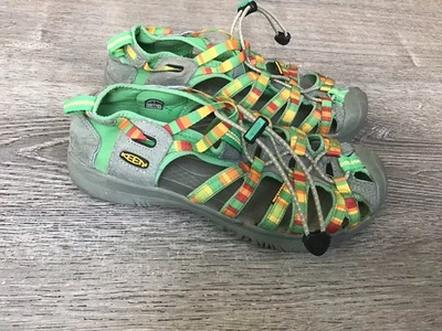 Keen Newport H2 Youth Boys Girls Size 5 Green Outdoor Waterproof Hiking Sandals - Image 1 of 4