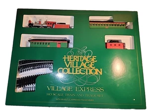 Abt. 56 Zugset Heritage Village Christmas Express HO Trafo 9 Gleise - Bild 1 von 14