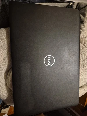 Laptop Dell Latitude 3500 15.6" I7-8565U 2ghz, 8GB RAM SIN UNIDAD Foto 1 de 4