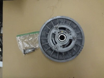 1995 Arctic Cat Wildcat 700 EFI OEM Driven clutch P#0726-045  shelf#51 - Image 1 of 4