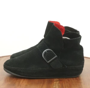 FitFlop Womens Dash Wedge Buckle Ankle Booties Size 9 Black Suede 159-001 - Picture 1 of 9