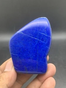 Bellissimo lapislazzuli autoportante 135 grammi schiuma senza supporto. - Foto 1 di 12