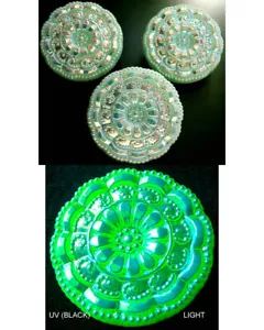 3 Czech VASELINE Glass LACY Buttons #B600 - 27 mm or 1" - IRIDESCENT!!!!!!!!!!!! - Picture 1 of 4