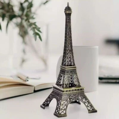 1 Piece Metal Eiffel Tower Antique Vintage Statue for Room, Office, Decorative S - Image 1 of 4