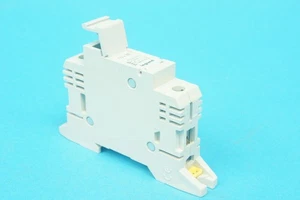 Legrand 021401 SP 38 modular fuse carrier for HRC cylindrical fuses 10x38 1P - Imagen 1 de 3