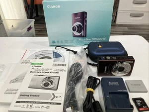 Canon PowerShot SD1100 IS 8MP Digital ELPH Camera BUNDLE-BURGUNDY COMPLETE L@@K - Picture 1 of 24