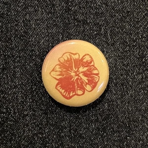 Vintage-inspired Retro Pinback Button Flower Cottagecore Whimsical Pin - Picture 1 of 5