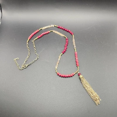 Collar Boho Rojo Cuentas de Vidrio Y Cuentas Cubo de Cristal Tono Dorado Borla Lariat Flecos Foto 1 de 4