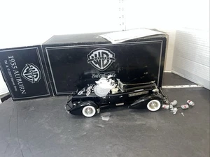 Ertl Collectibles Warner Bros Gallery 1935 Auburn Diecast Maßstab 1:18 Pepe Lepew - Bild 1 von 18