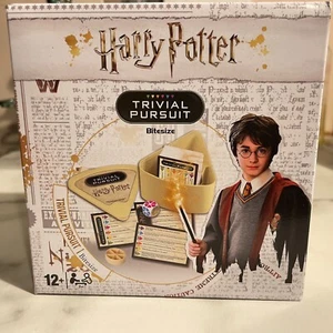 Trivial Pursuit Harry Potter - Volume 1 - 036658 ages 12+. 2+ players - Picture 1 of 6