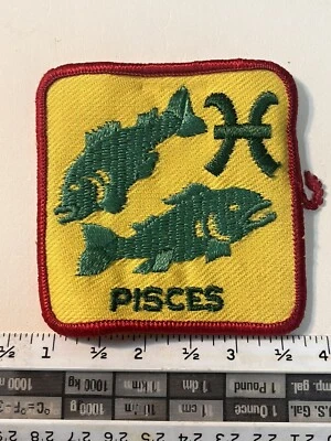 Vtg PISCES Zodiac Sign  Horoscope Astrology Sew-On Patch Twill Light Green - Image 1 of 2
