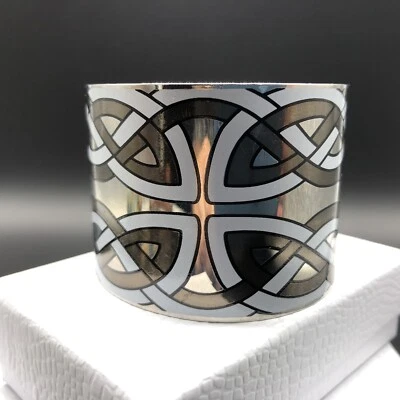 Impresionante Brazalete Brazalete Cinta Tonos Oro Blanco y Plata Look Muy Brillante 6.5" Bonito Foto 1 de 4