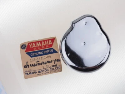 Tapa de cubierta de filtro de aire izquierdo Yamaha YAS1 YAS1C AS2 YAS2C 183-14412-09 ORIGINAL NUEVO Foto 1 de 4