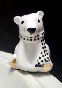 Nora Fleming Mini Polar Bear Brrr Charm Hand-Painted Ceramic Platter Charm - Picture 1 of 4