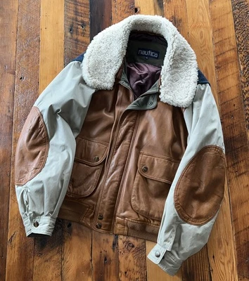 Chaqueta de vuelo de bombardero de cuero vintage Nautica para hombre talla 46 cuello de piel extraíble Foto 1 de 4