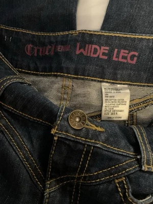 Cruel Girl Western - Image 1 of 4