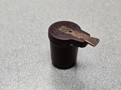 VERY NICE USED VINTAGE PORSCHE 356 BR9 DISTRIBUTOR ROTOR 1956-57 #2 - Image 1 of 4