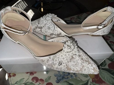 Kaileep Bridal Flats Women's Size 8 Wedding Shoes Ivory Satin - Image 1 of 4