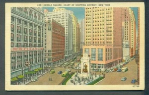 View of HERALD SQUARE Shopping District NEW YORK 1952 Vintage Postcard - Picture 1 of 1