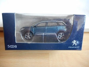 Norev Peugeot 5008 in Blue on 1:64 in Box - Foto 1 di 1
