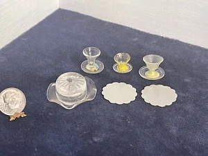 Puppenhaus Maßstab 1:12 Glas Kuchenteller und Dessertbecher - Bild 1 von 6
