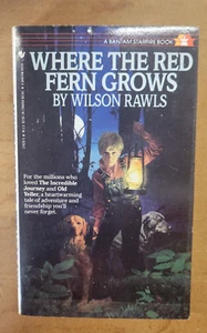 WHERE THE RED FERN GROWS  BY WILSON RAWLS   PAPERBACK - Bild 1 von 8
