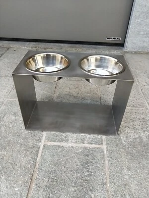 porta ciotole cani gatti design inox spazzolato  - Immagine 1 di 3
