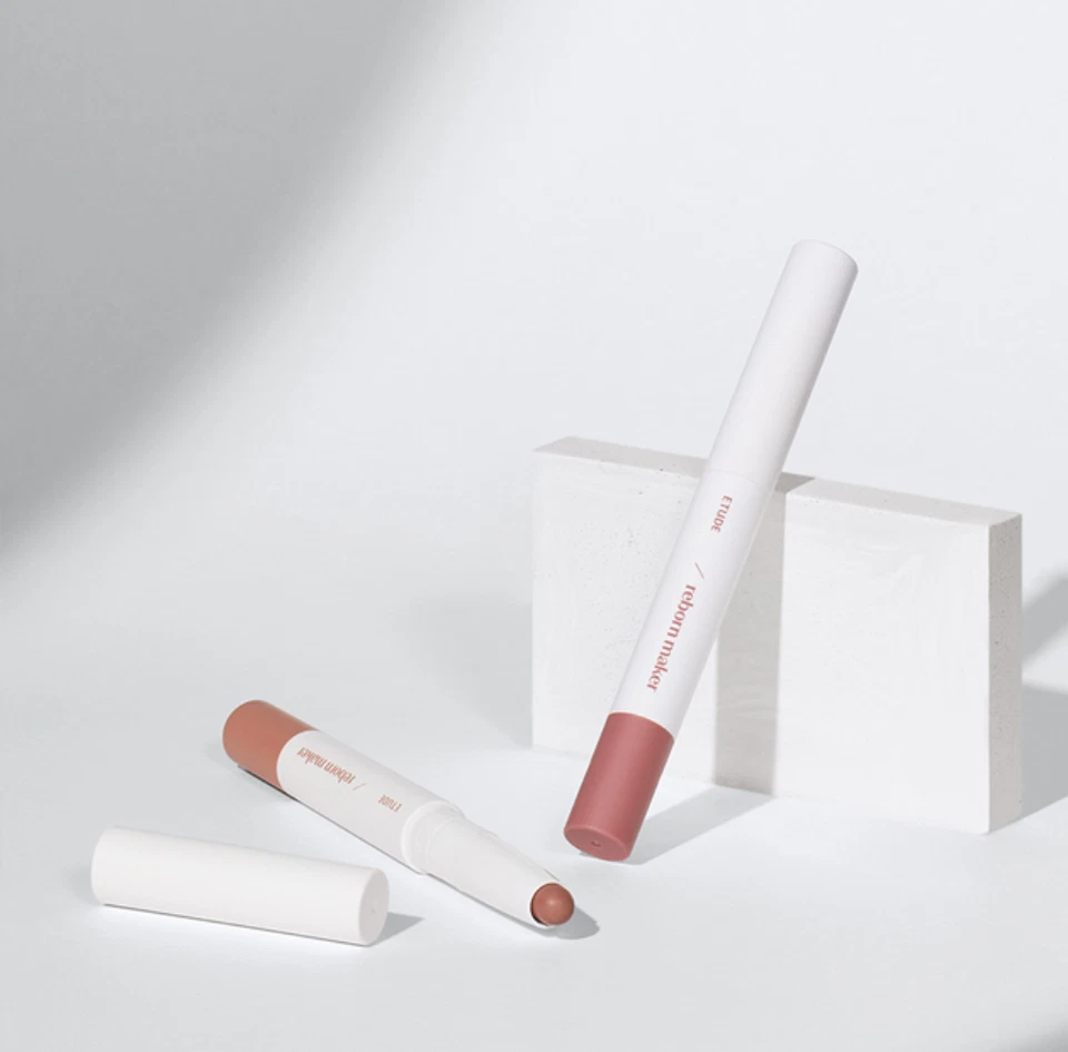 ETUDE Reborn Maker Over Lip - Lápiz labial cremoso MLBB con pincel incorporado Foto 1 de 4