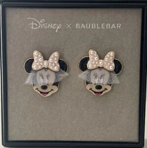 NEW Disney X BaubleBar Minnie Mouse Bride Earrings Pearl Bow Veil Wedding Parks